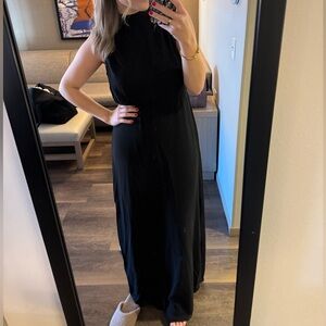 Lulu's Classic Black Sleeveless Maxi Dress
